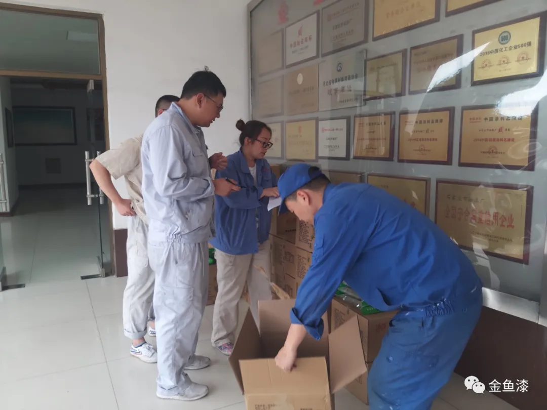 炎炎夏日送清涼工會關愛潤心田(圖3) 炎炎夏日送清涼工會關愛潤心田(圖3)